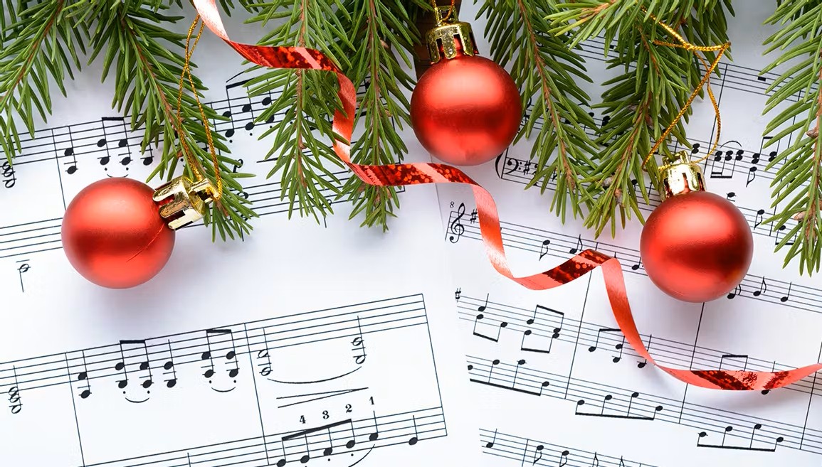 The 30 Most Famous Christmas Hymns and Carols