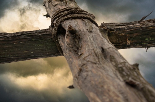 The Story Behind "The Old Rugged Cross" Hymn